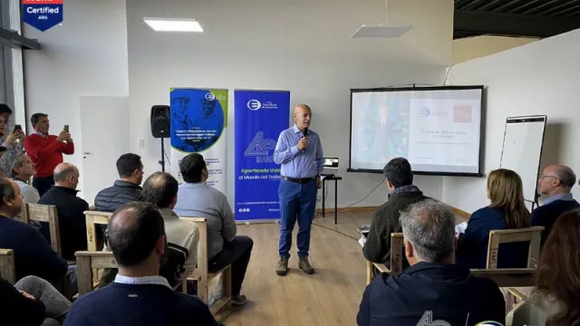 Como Poseidón: claves para favorecer el clima de trabajo en momentos donde las aguas son tormentosas (los tips de Consultores de Empresas y Polo 52)