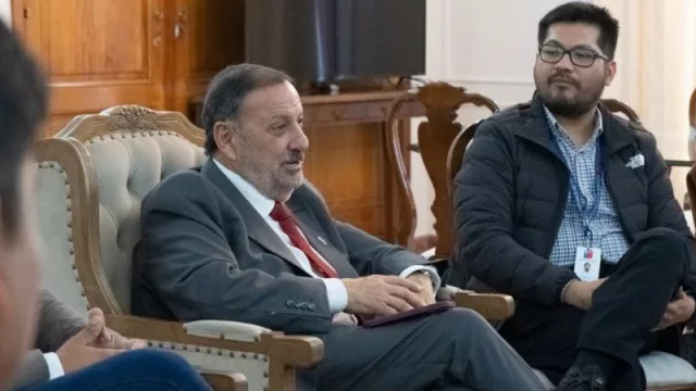 Empresarios chilenos exploran proyectos de energía renovable en La Rioja