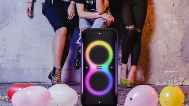 Preparate para las fiestas en el patio (atenti a este parlante de Moonki)