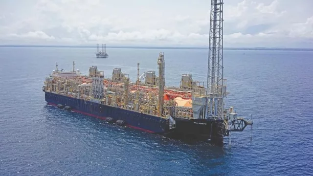 YPF se suma a PAE y Golar para exportar GNL desde 2027