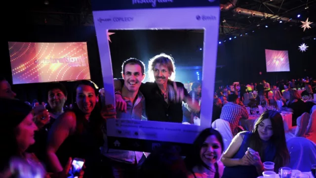 8 cosas que no pueden faltar en el evento interno de tu empresa este año (sí, este año debe haber celebración)