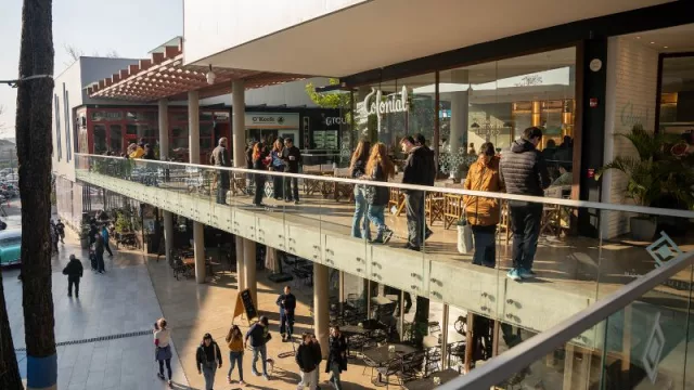 Nuevo modelo de negocio: Centros Comerciales de Servicios como impulsores de emprendimientos y marcas