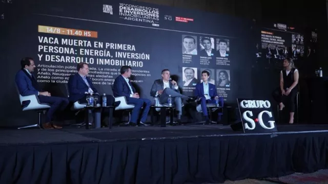 Vaca Muerta concentró la atención en Expo Real Estate con un panel sobre energía e inversión