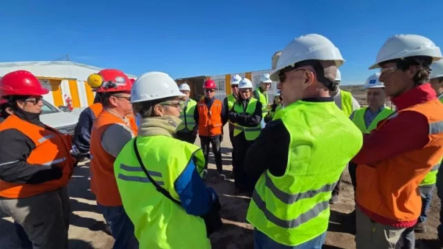 Avanza la construcción de la terminal petrolera en Punta Colorada