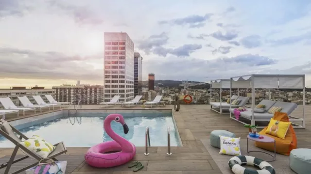 Selenta Group y Marriott International celebran el primer aniversario del Hotel Moxy Barcelona tras una renovación por valor de 28M€