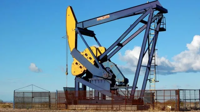 Alivio fiscal al crudo convencional: bajan retenciones para sostener las áreas maduras