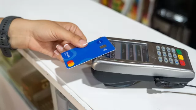 Global66 lanza bóvedas en dólares, euros y pesos para proteger dinero de colombianos