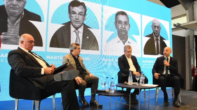Rosario es sede de “Fabricar Futuro” (700 industriales y especialistas debatieron el desarrollo productivo del país)