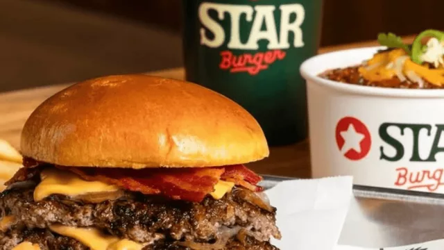 Una compañía de seguros, que también es una cadena de hamburguesería (la expansión temática en Miami)